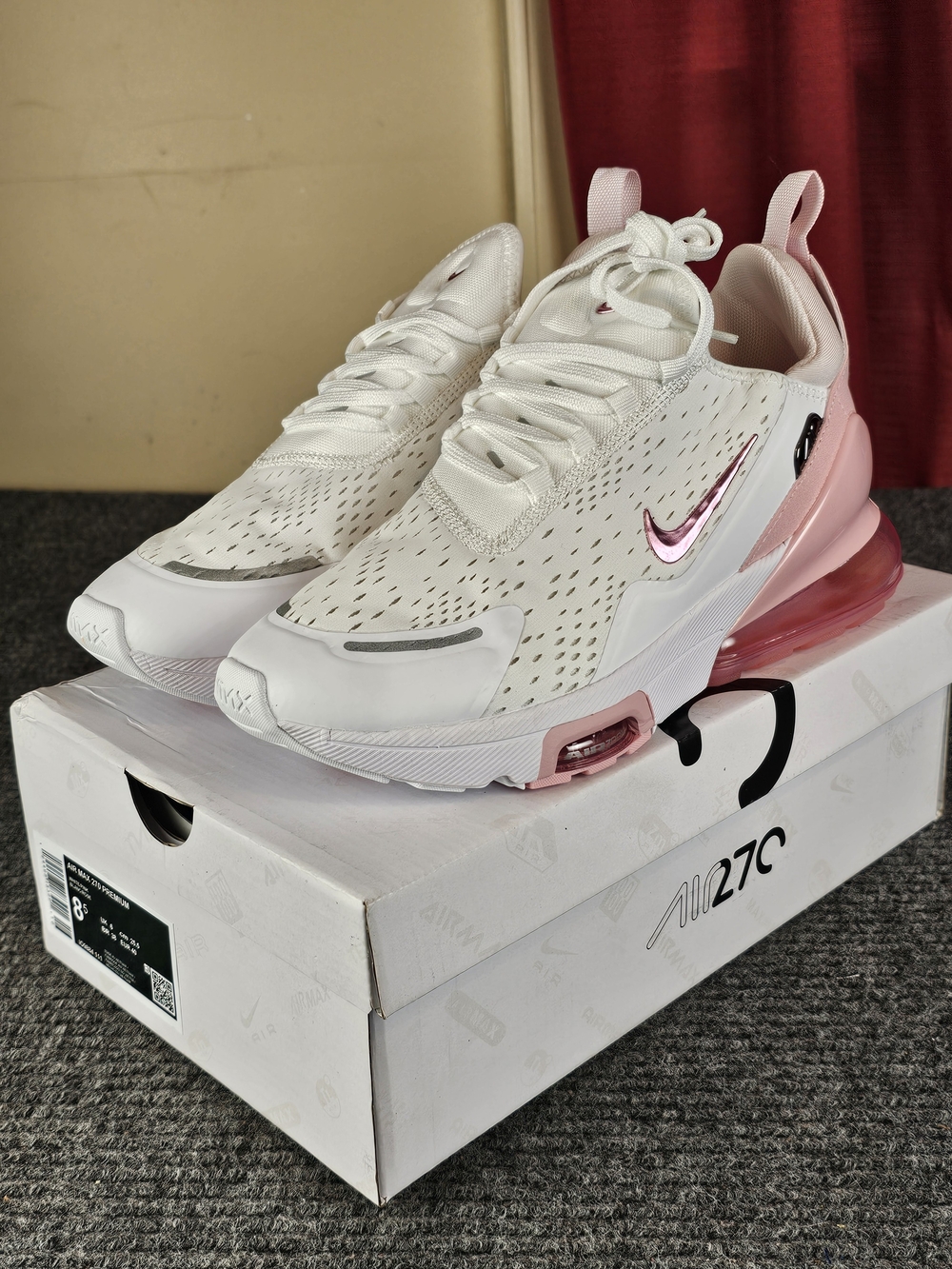 Nike Air Max 270 Women’s Sneakers - White & Pink - Picture 11 of 15